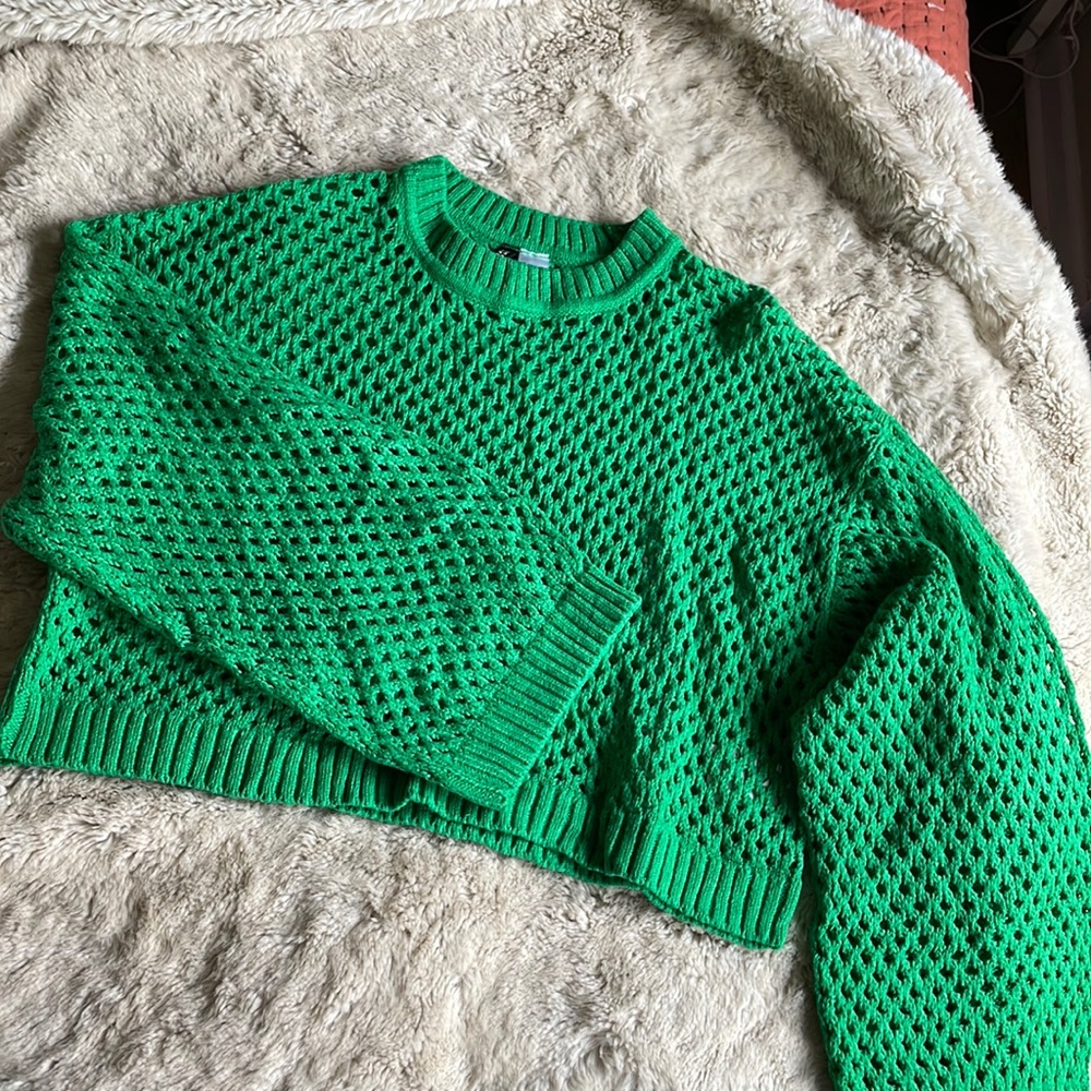 H&M Sweater